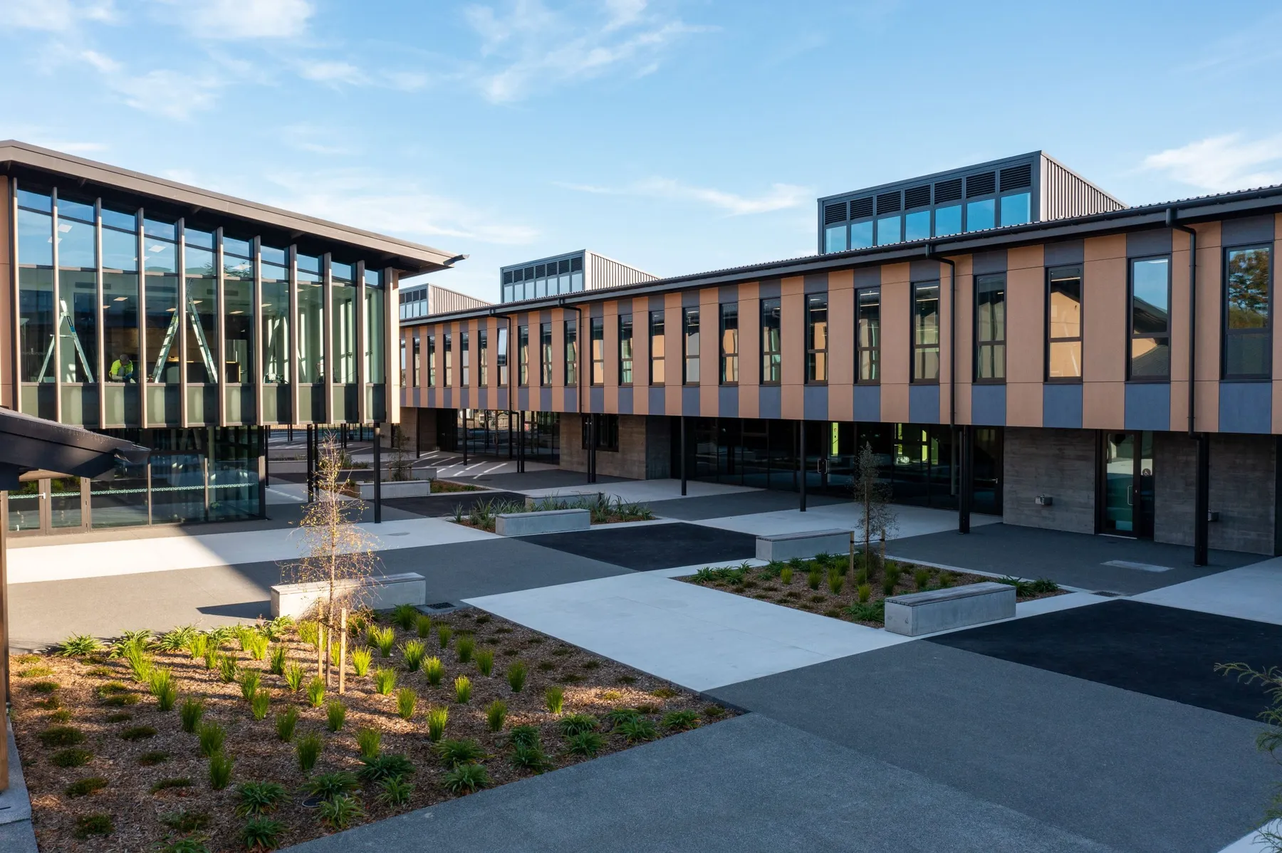Southbase Construction: Linwood College